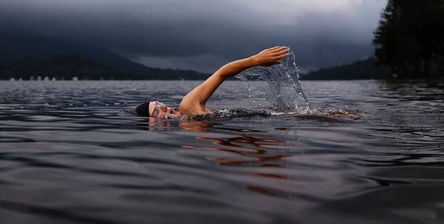 Swimming, lake, person, swimmer and water HD photo by Todd Quackenbush (@toddquackenbush) on Unsplash (9686)