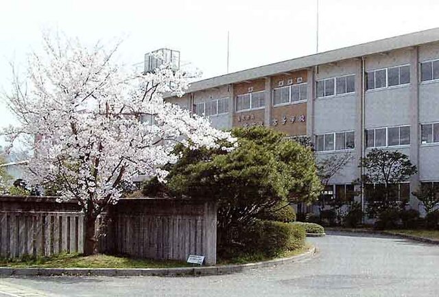 鳥取県立倉吉東高等学校 (177477)