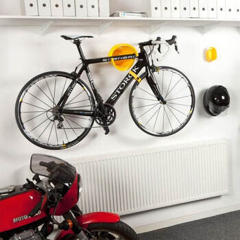 ロードバイクを壁掛けする方法とは 自転車をおしゃれに室内保管したい Activel