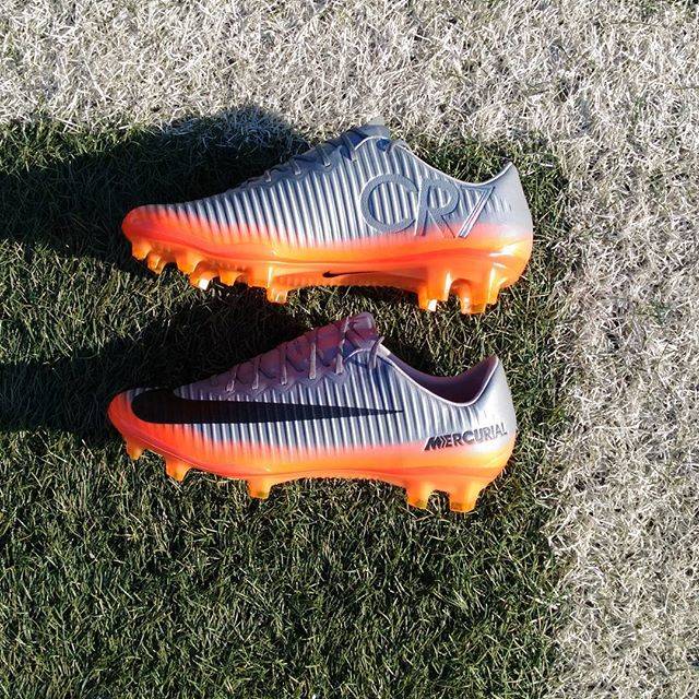soccerlounge on Instagram: “CR7 CHAPTER 4#cr7 #mercurial #nike #nikefootball #soccer #爆発的なスピード #ナイキスパイク #ロナウド” (25102)