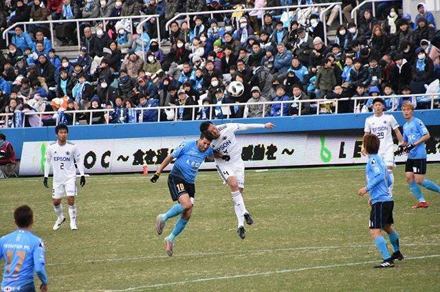 takapin on Instagram: “頭突きの瞬間#松本山雅 #横浜FC #ヘディング #頭突き #サッカー #Jリーグ #一眼レフ #nikon #d7200” (27229)