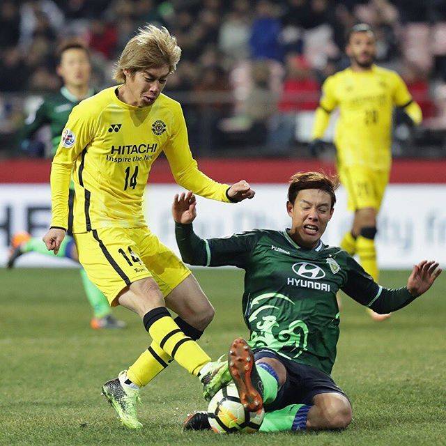 サッカーキング on Instagram: “. AFCチャンピオンズリーグ グループステージ第1節 全北現代　3-2　柏レイソル （2018.02.13） . アウェーに乗り込んだ柏は幸先よく2点を先行しましたが、後半に3失点で痛恨の逆転負けを喫しました。 📸 Photo by Han Myung-Gu/Getty…” (27405)