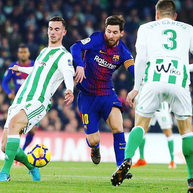FC Barcelona on Instagram: “🔀 @leomessi 🔥🔥🔥—#BetisBarça #FCBarcelona #igersFCB #Barça #ForçaBarça #LionelMessi #LeoMessi #Messi” (27921)