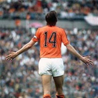 @nico178las - Instagram:「#ヨハンクライフ #Johan_Cruijff #オランダ代表 #Nederland #AFC_AJAX #アヤックス #14 #1974 #FIFA #world_cap #トータルフットボール #クライフターン #Cruijff_Turn #FW #MF…」 (29917)