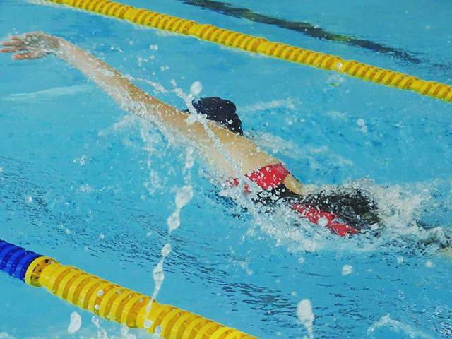 Valentýna MenšíkováさんはInstagramを利用しています:「#swimming💙#swimmer#swimmingpool#swimmingcompetition#loveit#freestyle#czechswimmer#swimminggirl」 (33296)