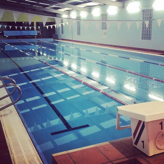 Vivienne RobertsさんはInstagramを利用しています:「Pool to myself  #training #nightsession #swimming #trainingforcommgames #commonwealthgames #2022 #freestyle #breaststroke #butterfly…」 (33668)