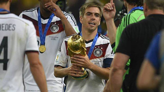 3.DEVRE on Instagram: “Geçtiğimiz sezonun sonunda futbolculuk hayatını noktalayan #PhilippLahm, #Almanya milli takımı için 'onursal kaptan' ilan edildi.” (42752)