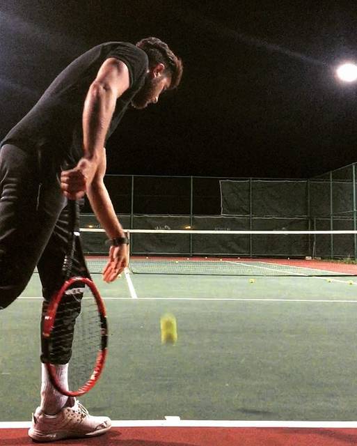 Kadir ÇavuşさんはInstagramを利用しています:「Tennis service training 🎾 #tenis #tennislife #tennislove #tennistraining #tennis #service #ace #court #racket #wilson #babolat #tenniscourt…」 (43707)