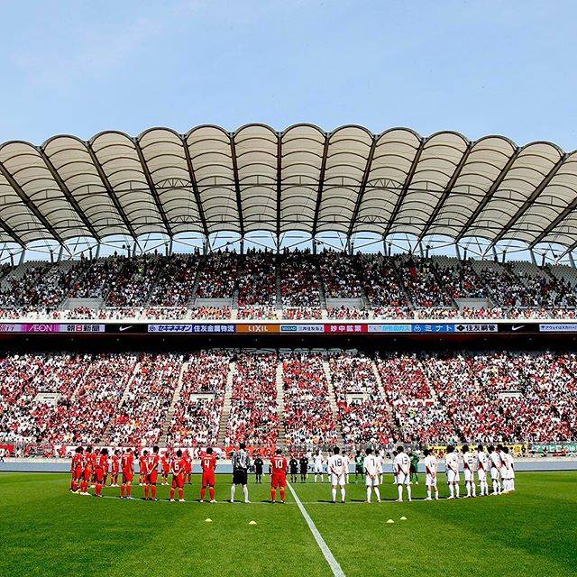 鹿島アントラーズ公式 on Instagram: “あれから6年。#東日本大震災から6年 #smileagain #カシマスタジアム” (44032)