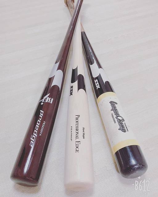 Daiki Kitamura on Instagram: “今週末は津風呂湖。というわけでトレーニングの準備😎バッティングセンター行った後の試合はなぜか調子いい。バットはもちろん川崎モデル😚#野球#硬式野球#バッティングセンター #川崎宗則#SSK” (46014)
