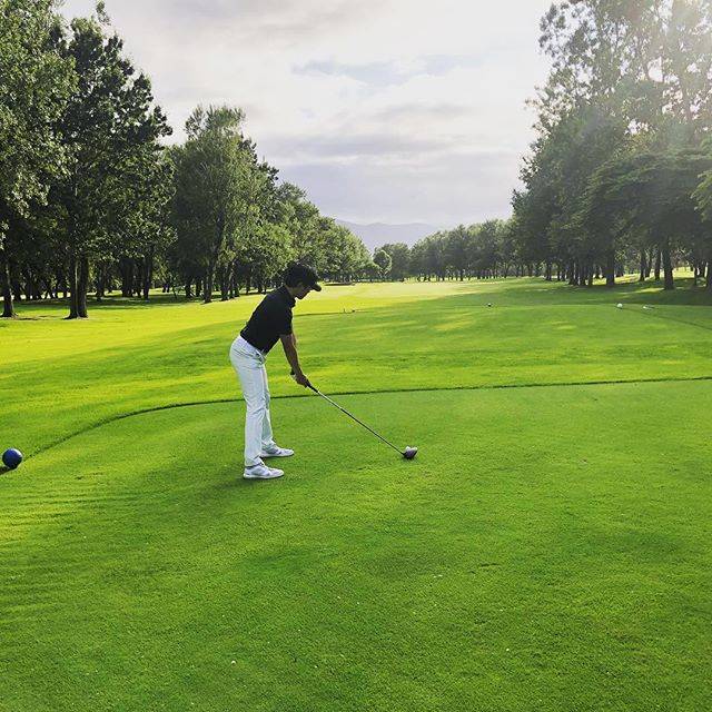 野坂 英吾 Eigo Nosaka on Instagram: “Beautiful course.#golf #ゴルフ #golfcourse #ゴルフコース #ティーグラウンド” (51983)