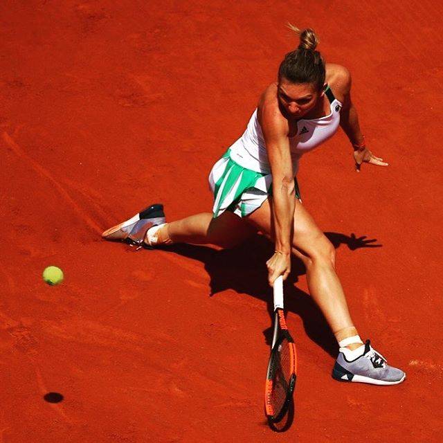 Tennis on Instagram: “Backhand.” (52999)