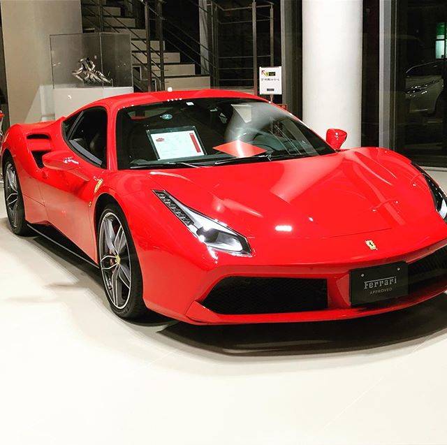 白鳥敬一 on Instagram: “フェラーリ。赤が似合いますね。#フェラーリ #フェラーリ458 #ふぇらーり #ferrari #ferrari458 #Ferrari #ferrari488 #くるま #クルマ #車 #car #イタリア車なのになぜcalifornia” (75424)