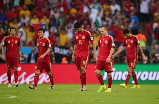 tomomi saito on Instagram: “スペイン代表、W杯出場剥奪❔  はい、また出ました😝スペイン代表がFIFA(国際サッカー連盟)から、ロシア W杯2018への出場権をはく奪される可能性があるとスペイン紙が報じた💦…” (89374)