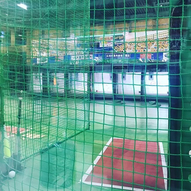 おだげん on Instagram: “定時終わりからのバッティングセンター、いい汗かいた、風呂入ろ#福山ドーム #明日も仕事” (91710)