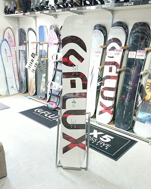 snowboardshop Flag Up on Instagram: “FLUX snowboards  FlagUpには試乗ボードを常備！  気になる方は店舗にて簡単な受付で、自分の好きなスキー場へ持って行ってお試しできます！  ぜひお気軽にご試乗ください！ . . . . . 《今後のイベント》 👉12月21日22日…トップシーズン試乗会…” (96082)