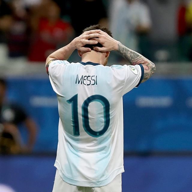 サッカーキング on Instagram: “. 🇨🇴 Colombia defeated 🇦🇷Argentina （2019.06.15） . 📷Photo by Bruna Prado/Getty Images . #LionelMessi #Messi #メッシ #コパアメリカ #CopaAmerica…” (100400)