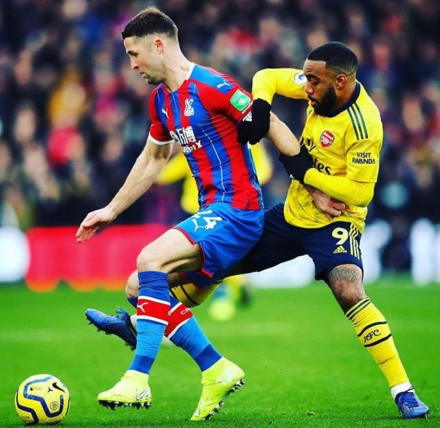 ⚽️Football Insider⚽️ on Instagram: “Aubameyang is sent off as Arsenal draw Crystal Palace 1-1 in a frustrating match #premierleague #cpfc #afc #redcard” (101608)