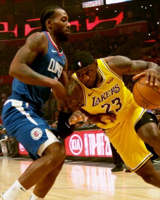 NBA on Instagram: “🌟 The BATTLE of LA 🌟...🎄: #NBAXmas🏀: @laclippers/@lakers⏰: 8:00pm/et 📺: ABC & ESPN...WHO YA GOT?” (112243)
