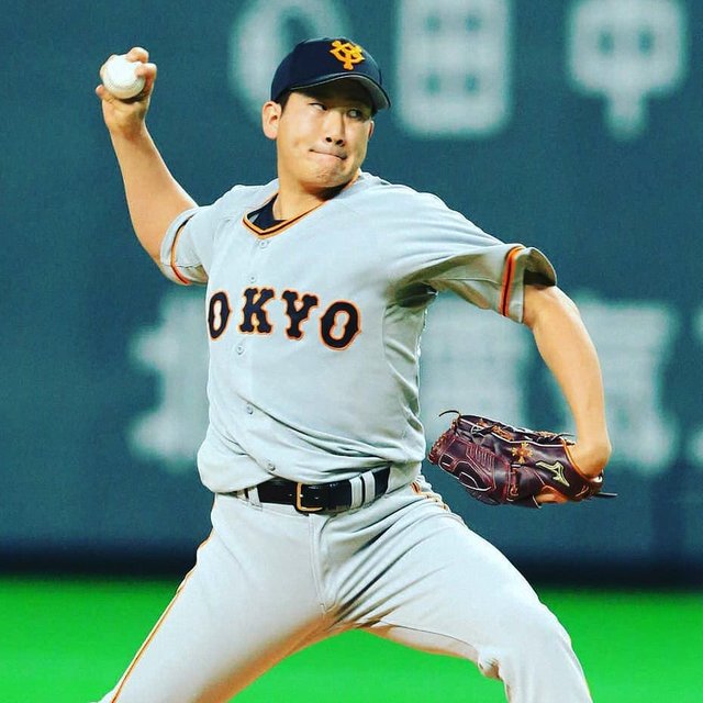 𝐴𝑀𝐴𝑁𝐸 on Instagram: “No.18 投手 菅野智之選手 Tomoyuki Sugano . . ～2019年シーズン成績～ 防御率 3.89  勝利 11 勝率 6.47  三振 120  186㎝/92㎏  誕生日 1988年10月11日…” (124922)