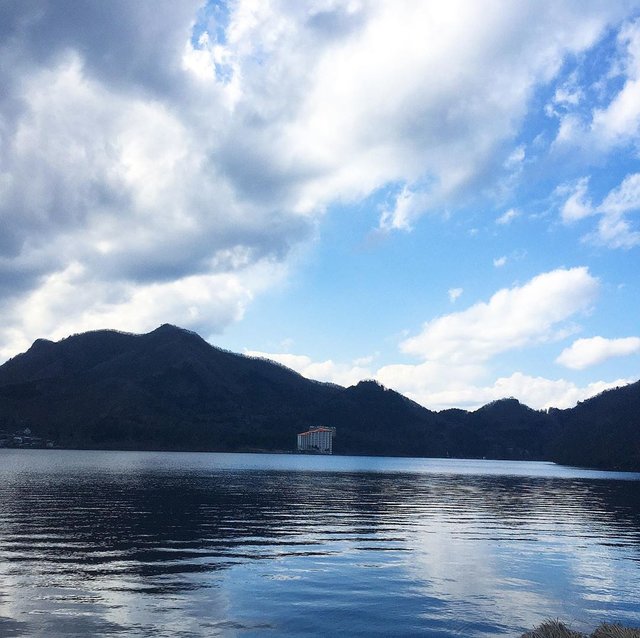 @livemetropolitanarea’s Instagram post: “東京→群馬。#榛名湖　の周りをぐるっと散歩。思ったより広くて2時間半かかった😂 ▪︎#japan #japantrip #japan_vacations #japan🇯🇵 #japan_of_insta” (125119)