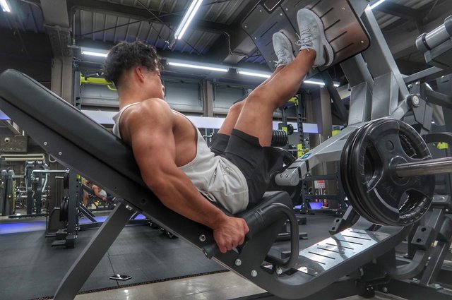 Yuki Matsuzaki  /松﨑 裕希 on Instagram: “✌️✌️✌️ #ジム #筋トレ #ワークアウト #フィットネス #トレーニング #ボディメイク #フィジーク #ボディビル #jbbf #fwj #npc #bbj #ssa #goldgym #bodybuilding #physique #training #fitness…” (126026)