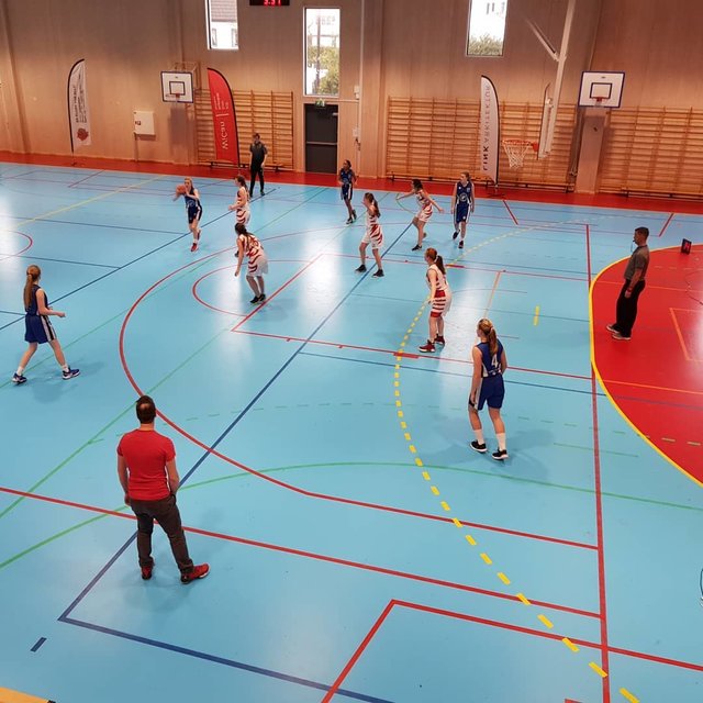 Fredrikstad Basketballklubb on Instagram: “2-1-2 #zonedefense og et kjapp motangrep #J16 #girlsplaybasketball #FBBK #fredrikstadbasket” (127853)