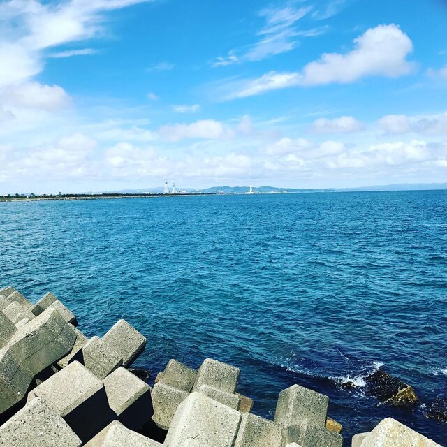 Keiji Yoshida on Instagram: “夏です♪#朝ラン#四方漁港#天気最高♡#まさが自分がこんな爽やかな事をしてるとは。笑#自分でも驚き” (133754)