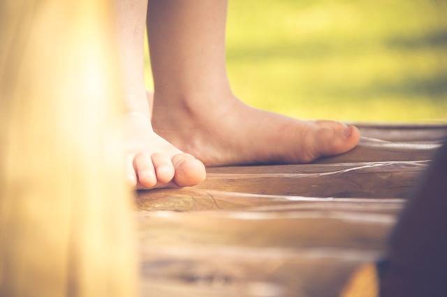 Free photo: Foot, Child, Tranquility, Rest - Free Image on Pixabay - 2629793 (23112)