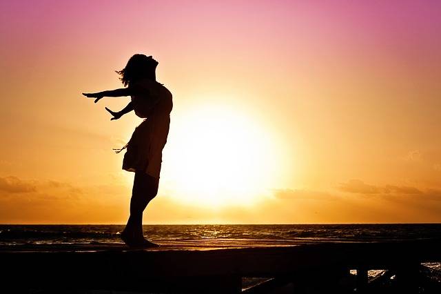 Free photo: Woman, Happiness, Sunrise - Free Image on Pixabay - 570883 (24211)