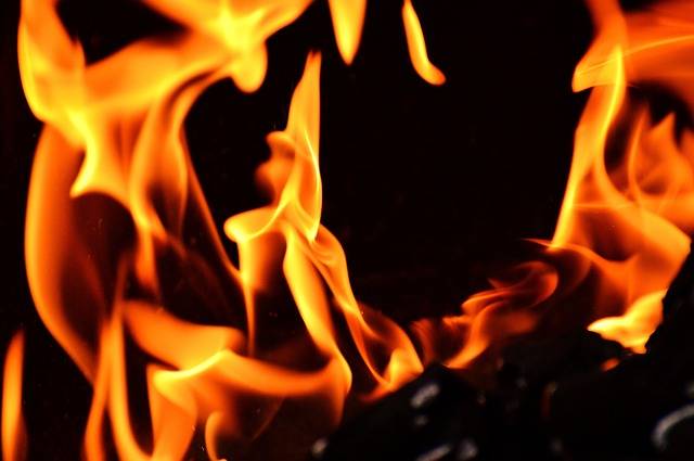 Free photo: Fire, Carbon, Charcoal, Hot, Embers - Free Image on Pixabay - 2204171 (24213)