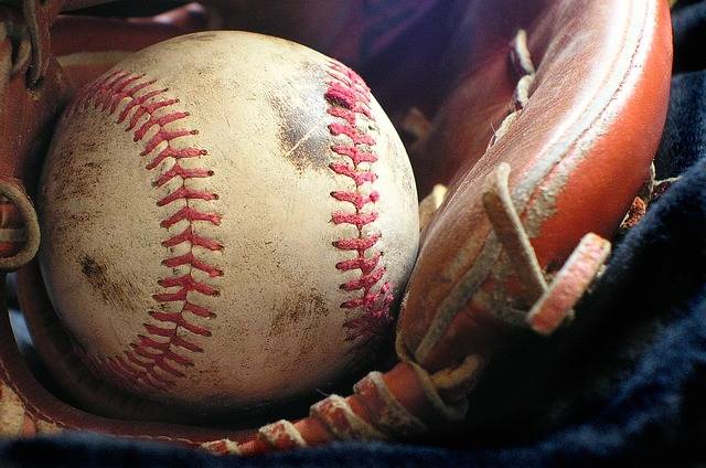 Softball Glove Sport - Free photo on Pixabay (76617)