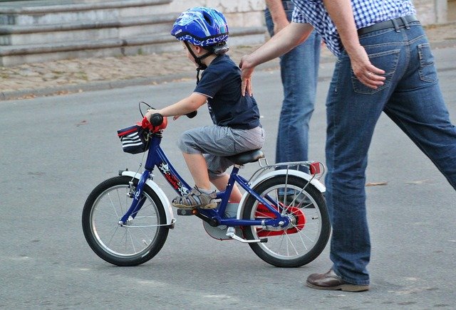 Child Boy Bike On - Free photo on Pixabay (95607)